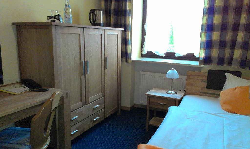Hotel Zur Post Schönberg Exterior foto